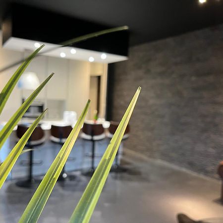 Bed and Breakfast White Castle - Charleroi Airport Экстерьер фото