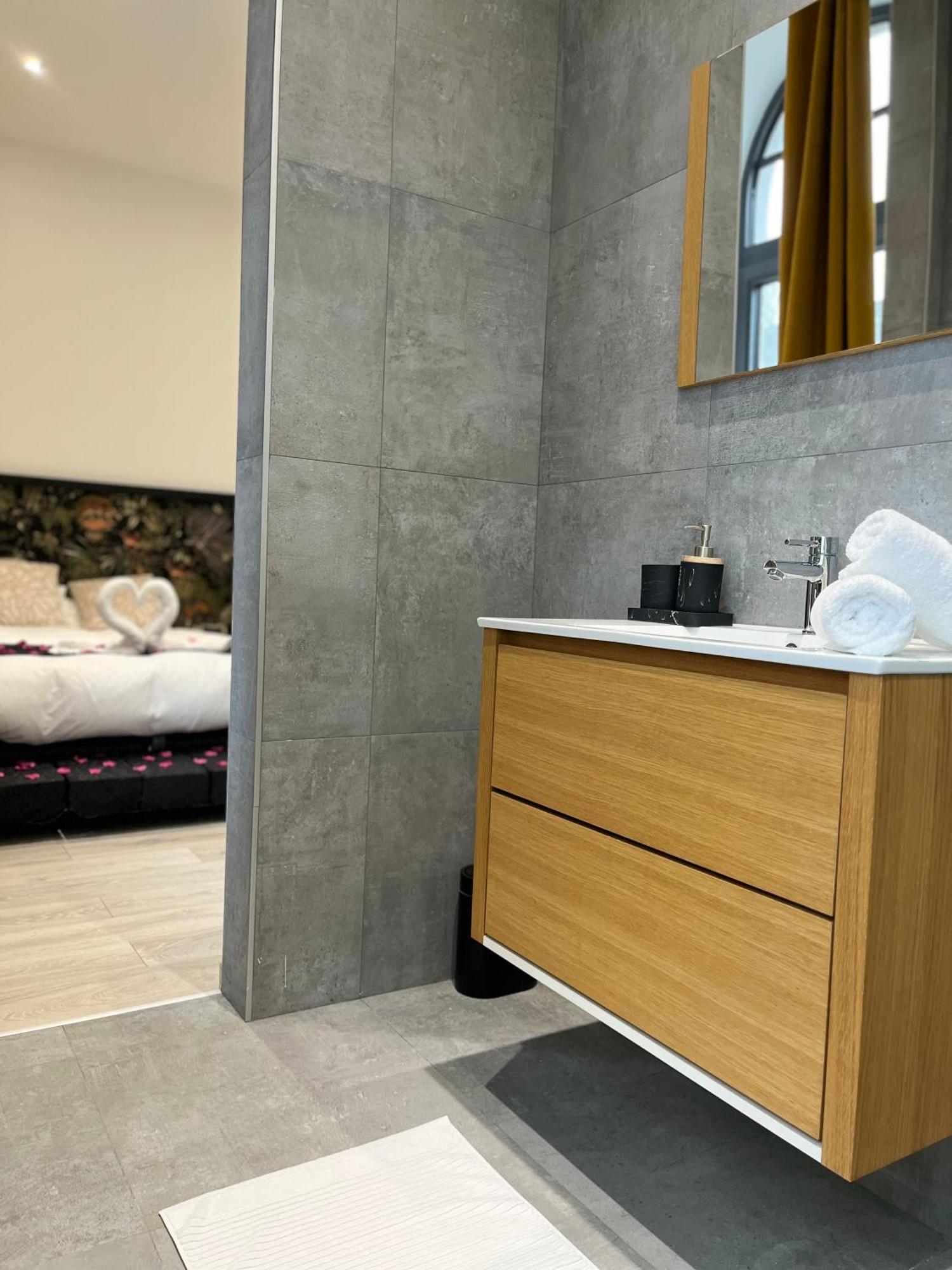 Bed and Breakfast White Castle - Charleroi Airport Экстерьер фото